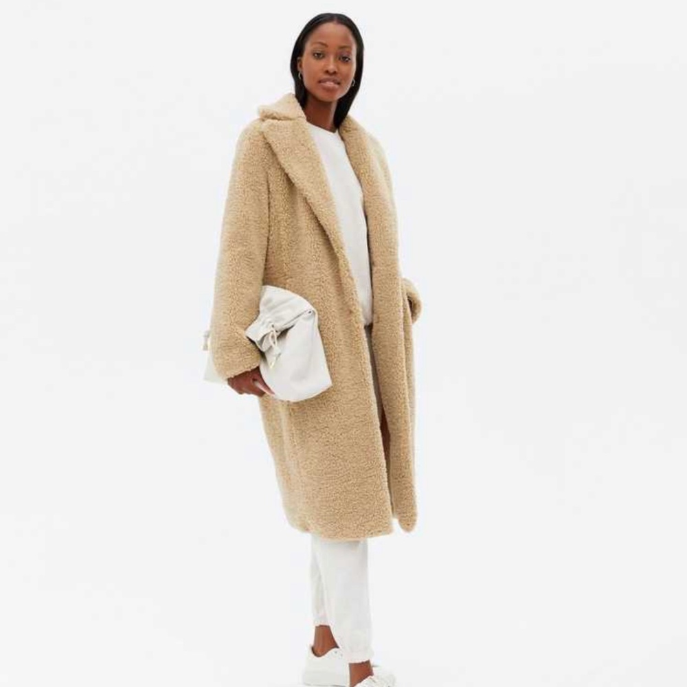 NWT MONKI Oversized Teddy Coat S